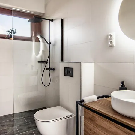 Bandi Weekend House Apartament Somlojeno