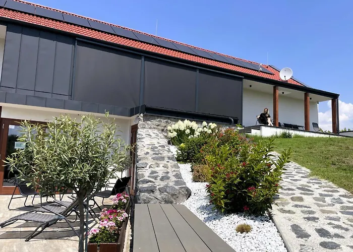 דירה Bandi Weekend House Somlojeno