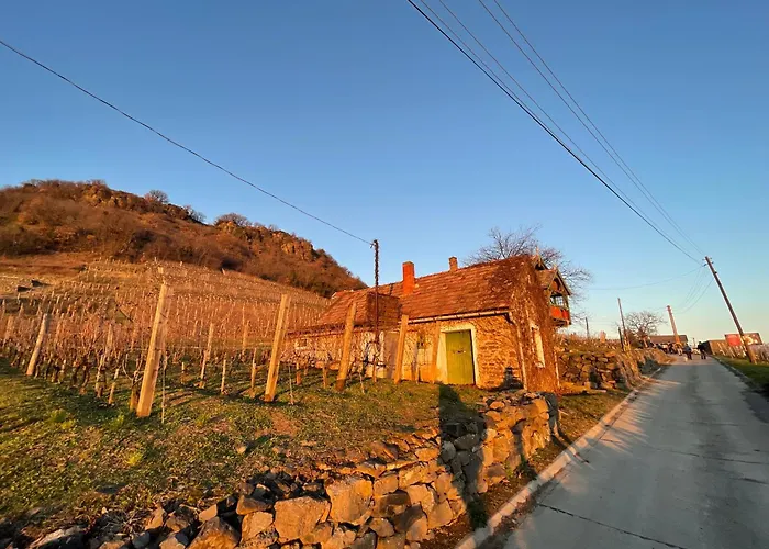 Bandi Weekend House Apartament Somlojeno