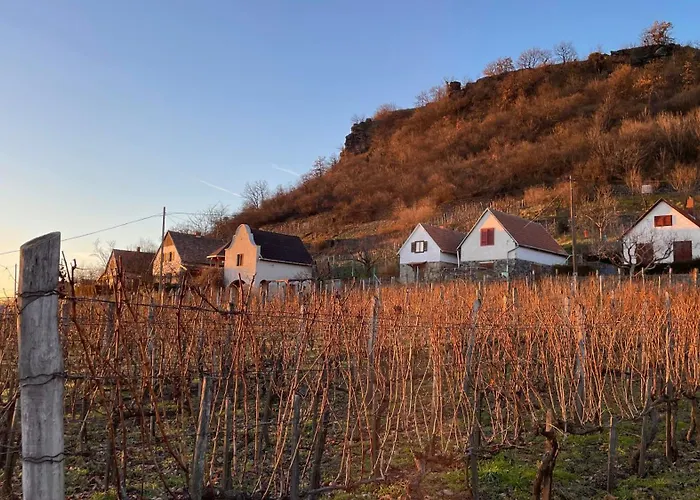 Bandi Weekend House Apartament Somlojeno